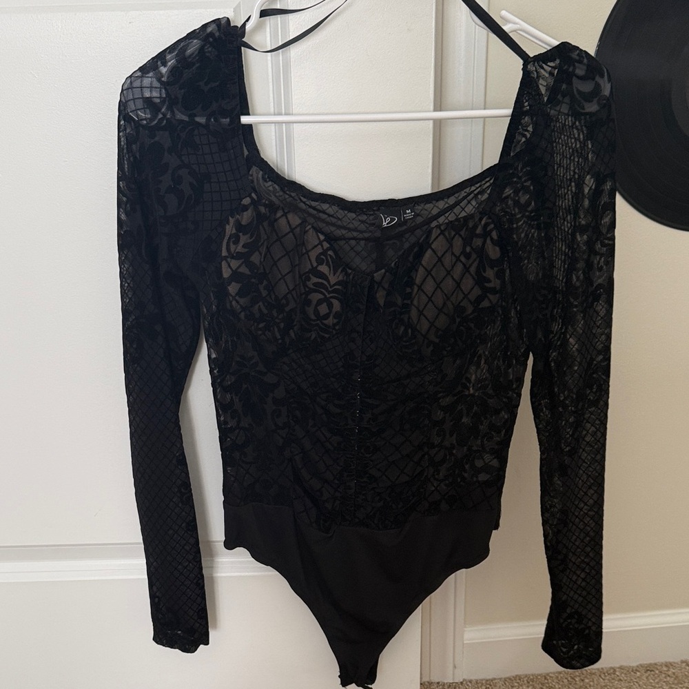 Windsor Black Lace Long Sleeve Bodysuit